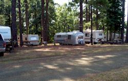 Full hookups provided for each campsite