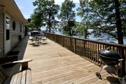 Shoreline Lake House